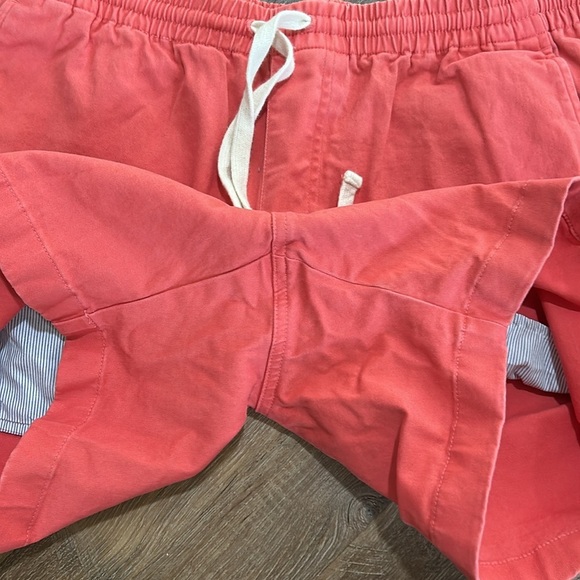 Brooks Brothers Men’s Shorts Size Medium. Salmon color 98% cotton adjustable - Picture 2 of 11
